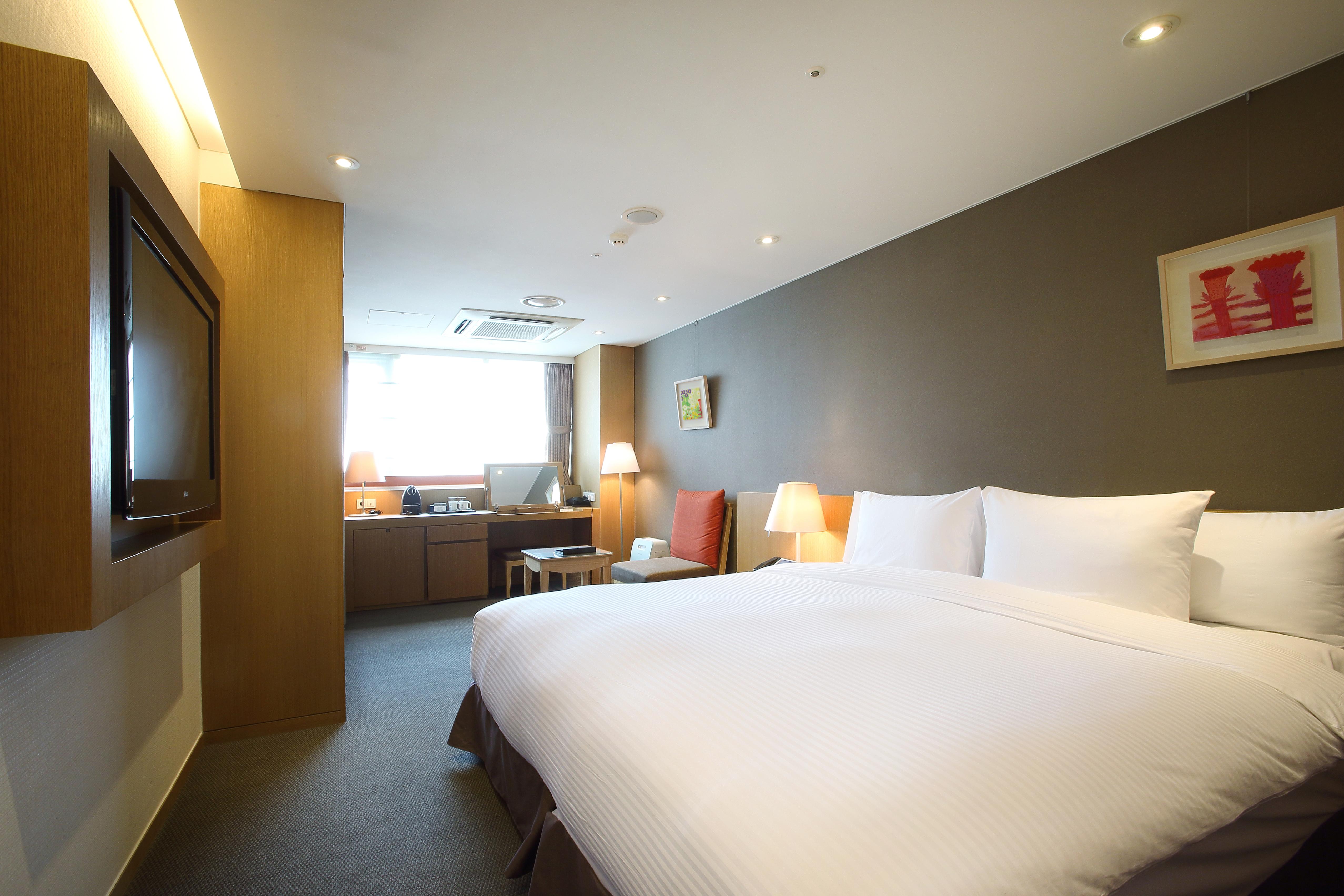 Hotel Pj Myeongdong Seoul Exterior photo